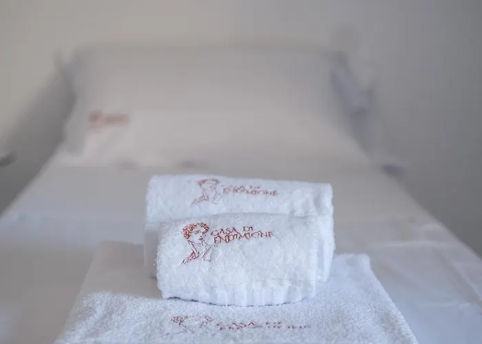 Casa Di Endimione Bed & Breakfast 3*