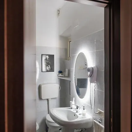 Casa Di Endimione 3*